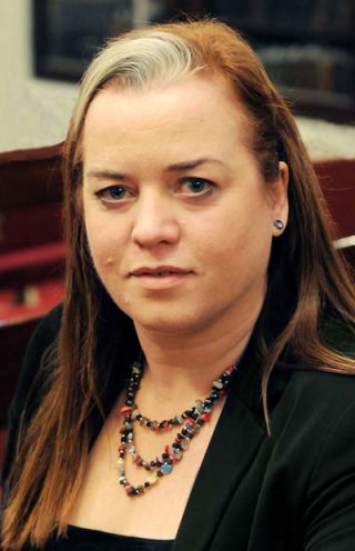 Ms Clíona Saidléar